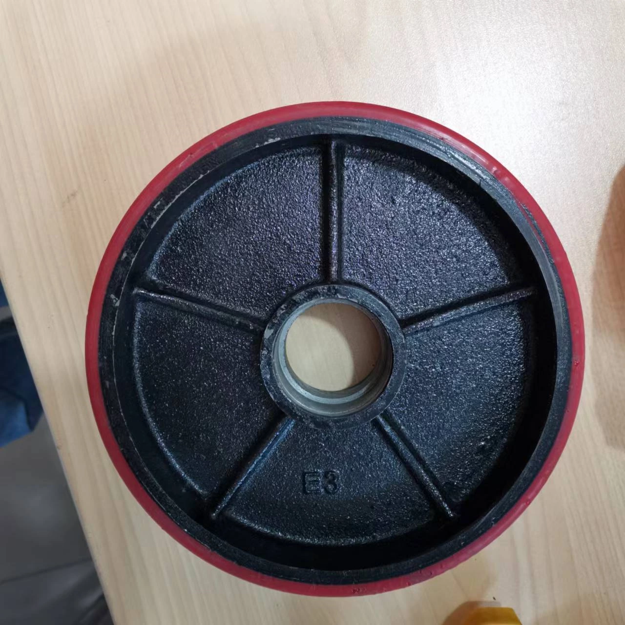 Customized Electric Forklift Suitable Polyurethane pu roller Coated wheel